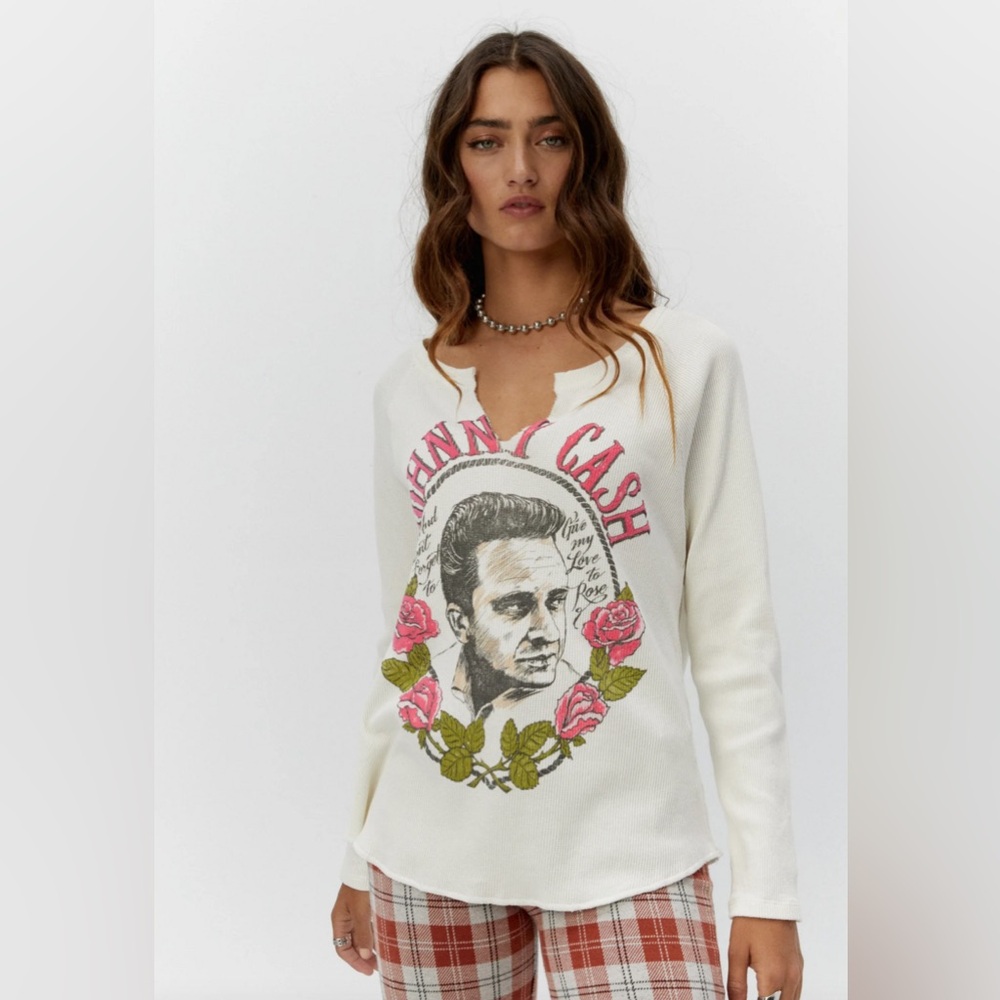 Daydreamer Women's Long Sleeve Johnny Cash Roses Thermal Tee